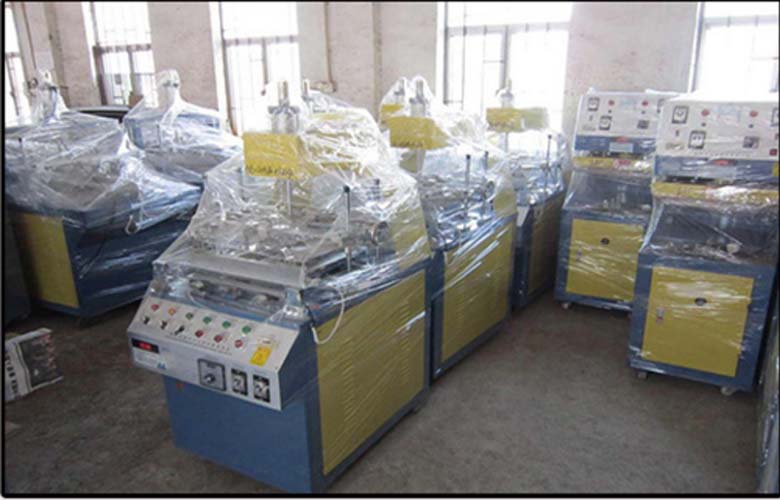 折邊機廠房.jpg